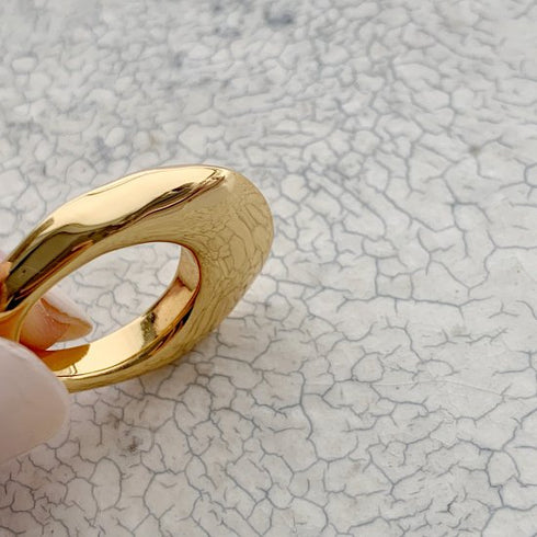 petal ring